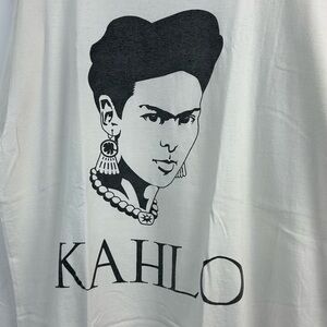 Vintage Frida Kahlo T Shirt 1990s Art XXL